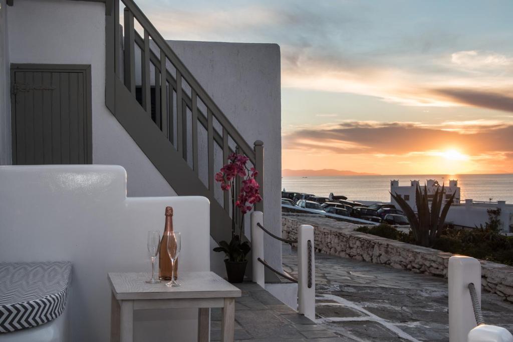 Christy Suites by Alpha Living photo