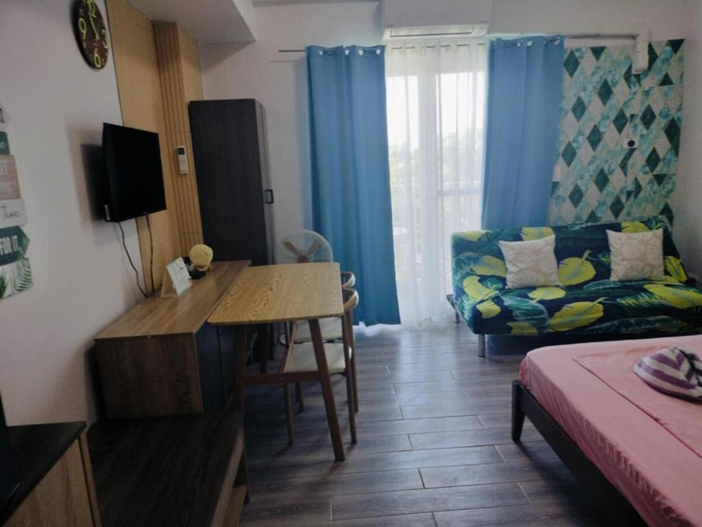 SeanAras Amani Home, Pusok