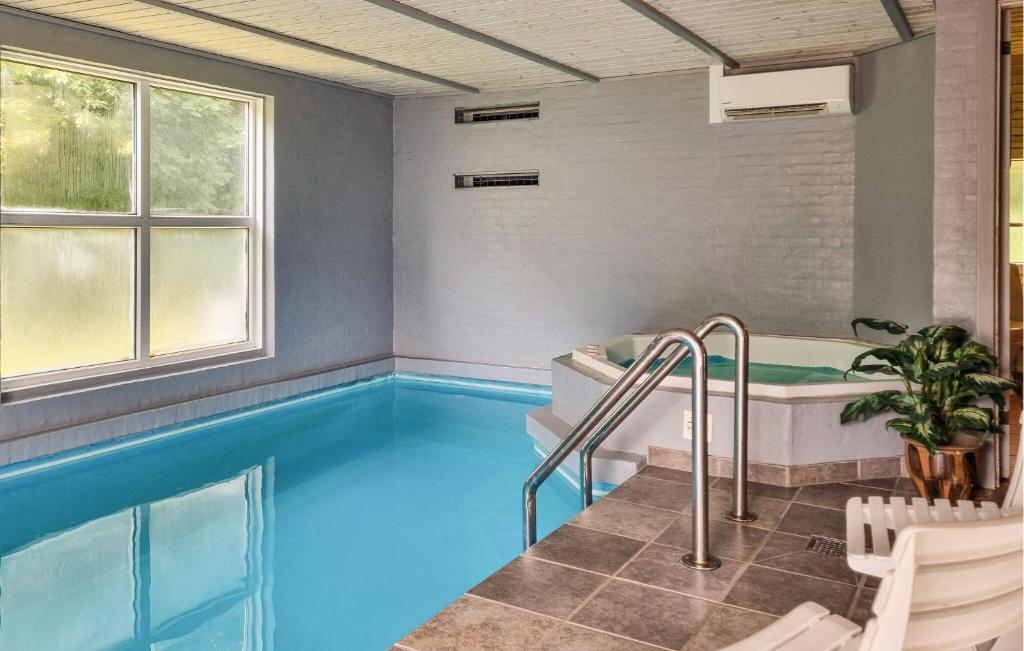 Nice Home In Nørre Nebel With Sauna, Nørre Nebel