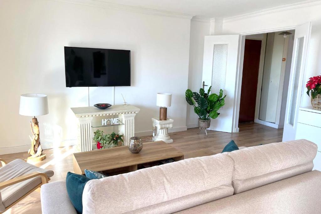 T3 apartment with balcony near the sea - 3