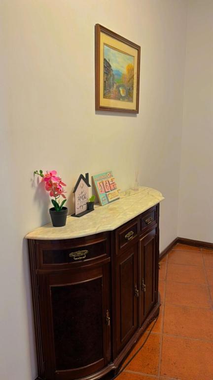 Quarto com varanda no centro de viseu, Viseu