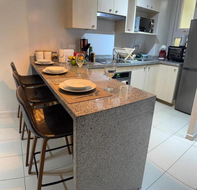 Moderno Dpto Vista al Mar y Piscina Temperada - 3