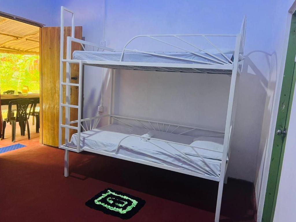 Sigiriya World Hostel, Sigiriya