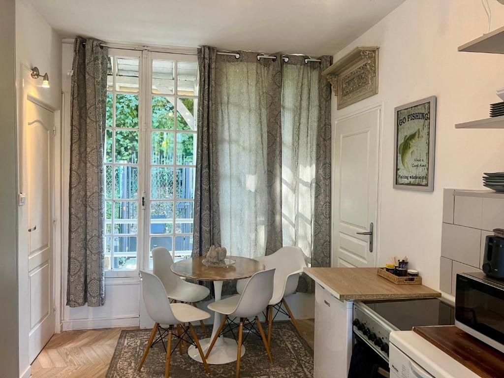Lumineux appartement, jardin, vu sur mer - 5