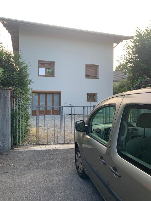 Appartement 4 pièces dans une maison au calme - 2