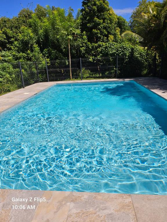 Monphilou, Sainte-Rose