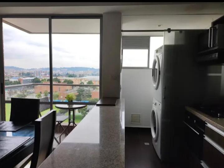 APTO GRANDE DE DOS HABITACIONES CON VENTILACIÓN Y EXCELENTE ENTRADA DE LUZz - 1