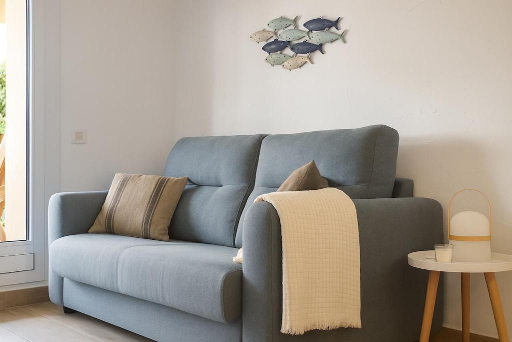 Vacances a 1a línia de mar, L'Escala