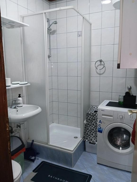 Tuzla Stay Apartment - 4