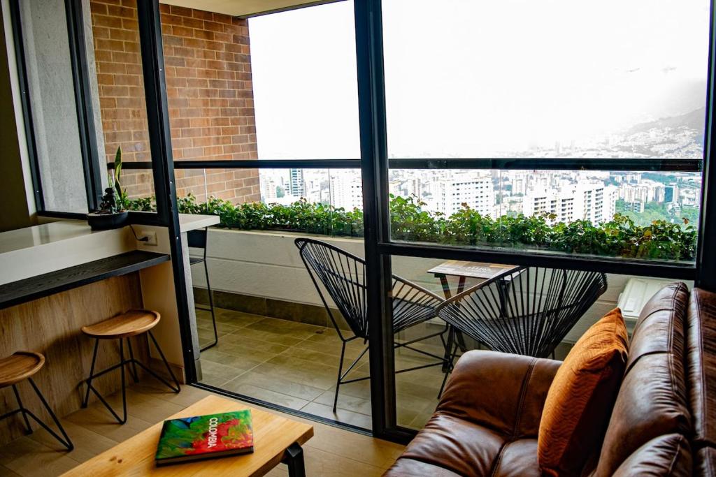 Modern and Luxury with jaw dropping Views en El Poblado - 5