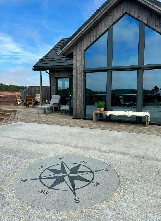 Modern Cabin With Archipelago Views, Bremnes