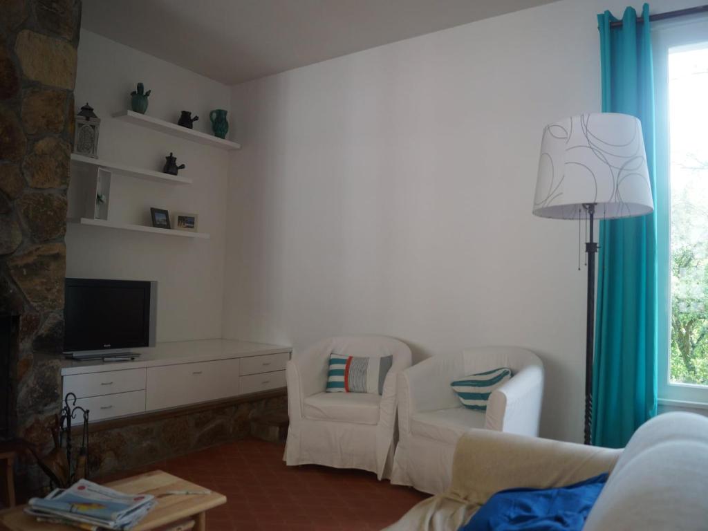 Villa in Cavalaire-sur-Mer near the Sea - 2