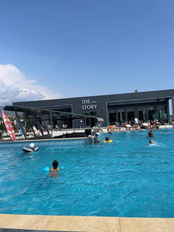 Nowel Hotel I-K