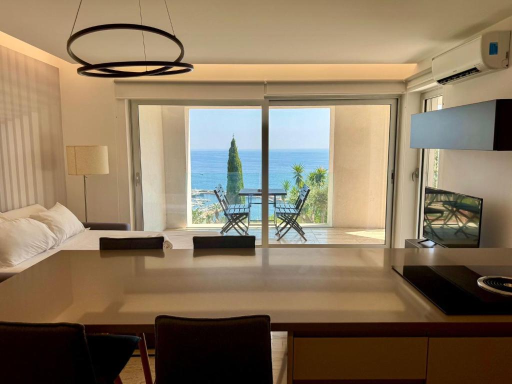 Mont des Olives - Cap D'ail- app4 - 5