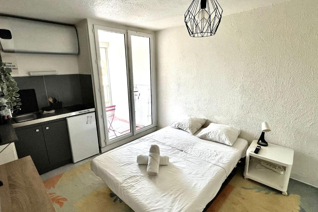 Apartment on the Port of Carnon - 2