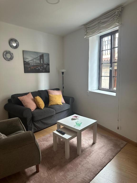 Precioso apartamento recien reformado en plena zona vieja - 3