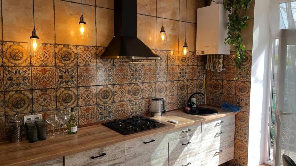 Stylish apartment on Deribasovskaya corner, Oděsa