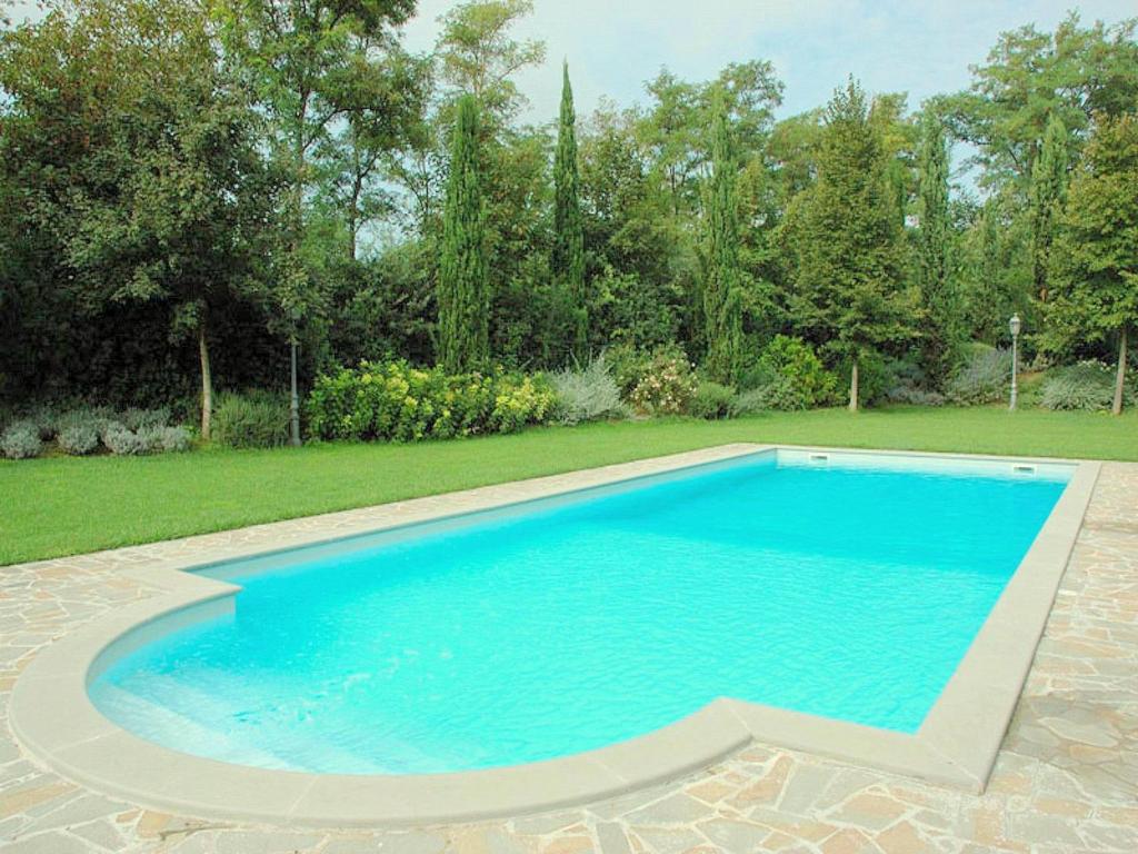 Apartment in Perugia with Pool & Terrace - 4