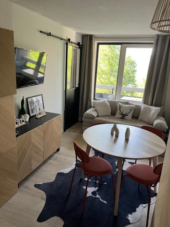 Appartement entièrement rénové 4 personnes Vars proche pistes et commerces - 1