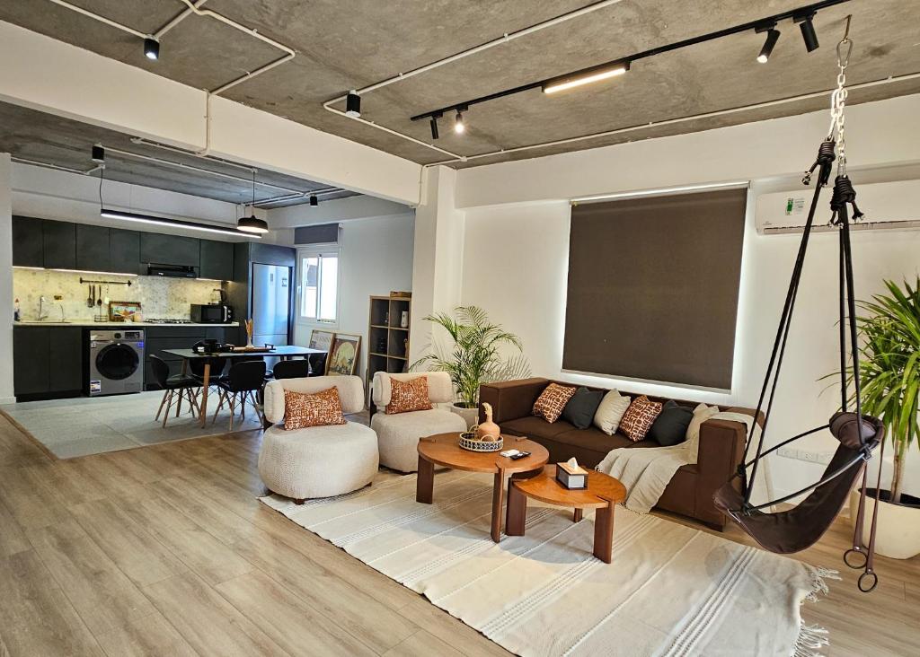 Premium 3BR Apt in Sheikh Zayed City, Sheikh Zayed