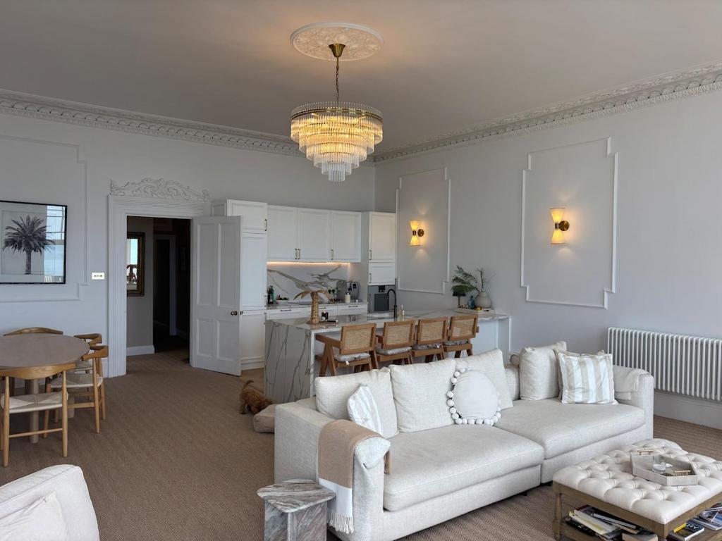 Beach Front Apartment, Brighton and Hove