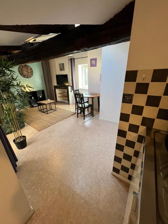 Studio Place Sainte Claire - 3