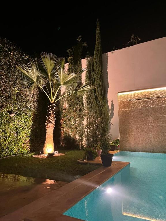 Suite luxueuse avec SDB privative dans une villa avec piscine, Agádir