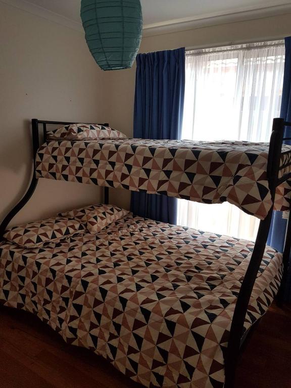 Venus Place 2, Sydenham