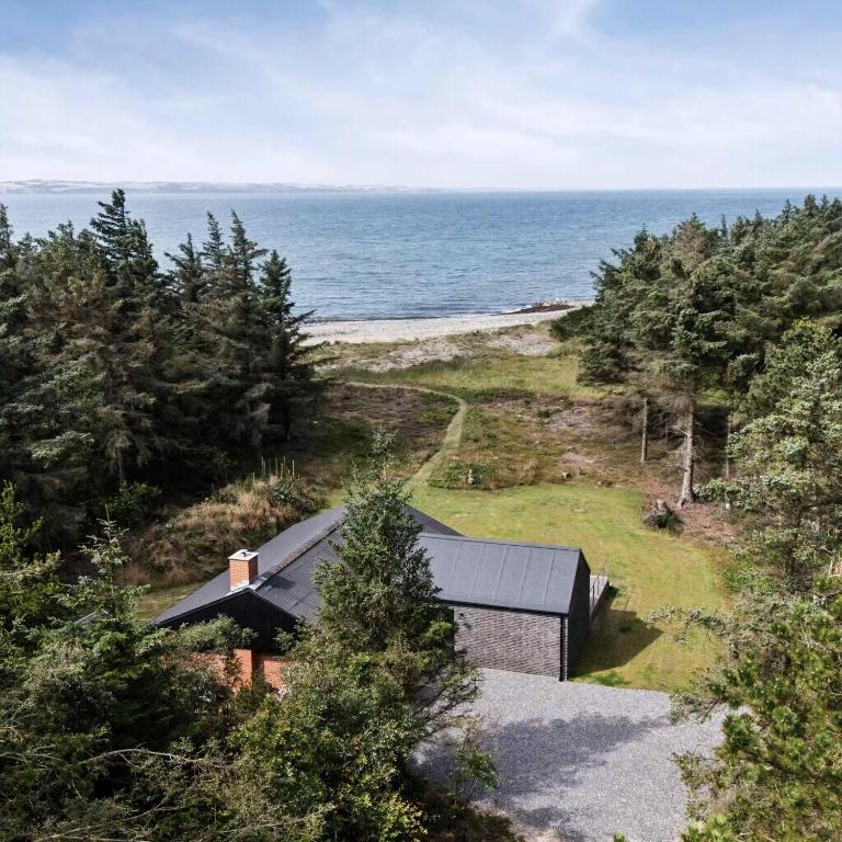 Holiday Home In 1St Row By The Limfjord, Thyholm