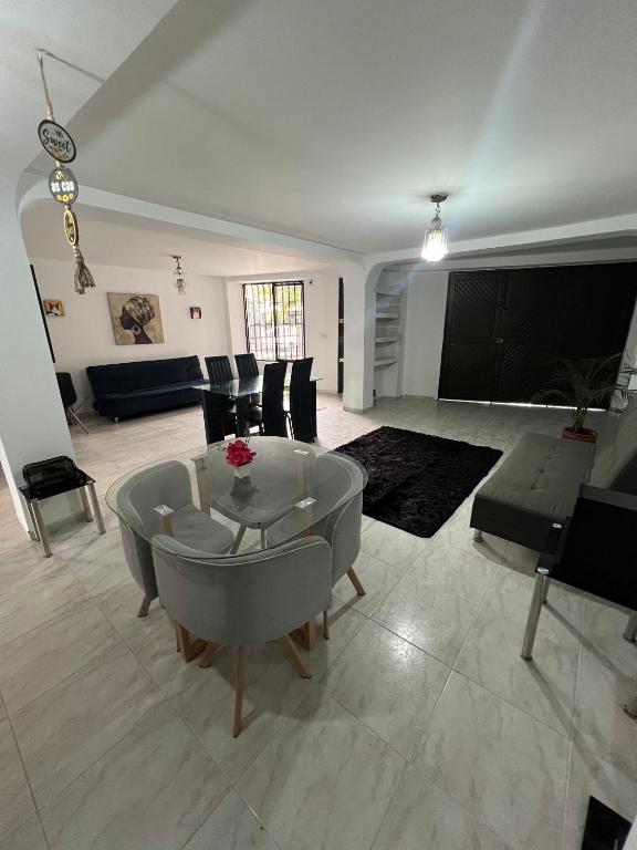 Hostal Comunidad HBT - 1