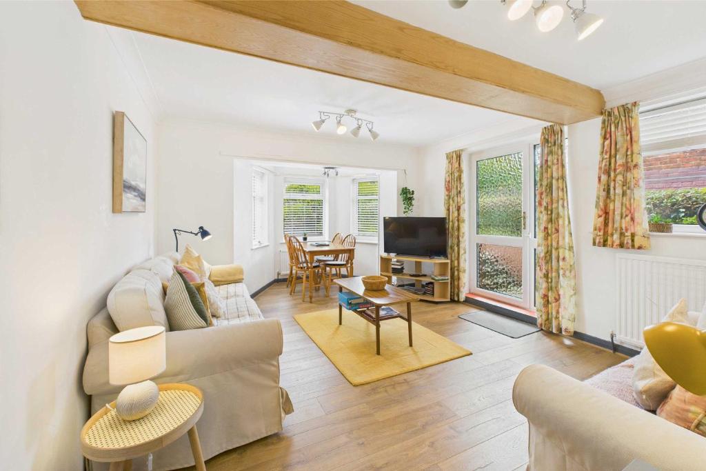 Host & Stay - LOOK Flat, Scarborough