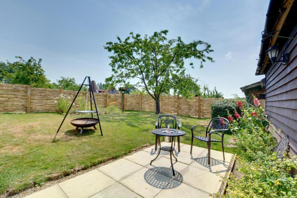 Wagon Lodge at Forstal Farm, Tenterden