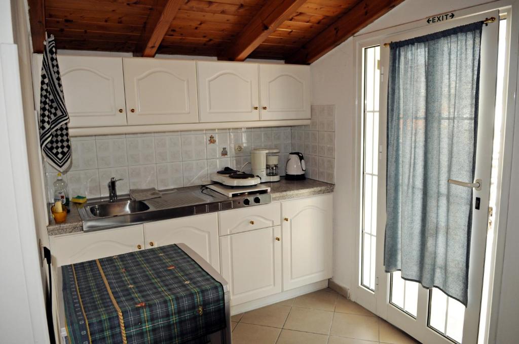 Kitchen, Dimitris studios in Samos Island