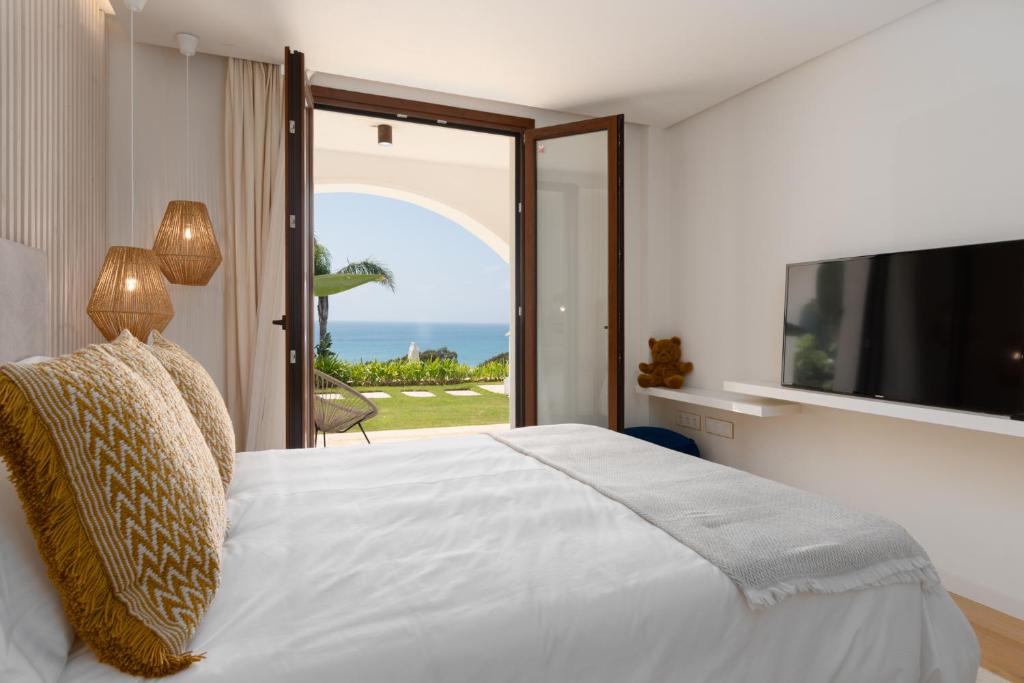 Villa Baltazar - Oceanview Luxury Retreat Near Sotogrande Polo & Golf - 5