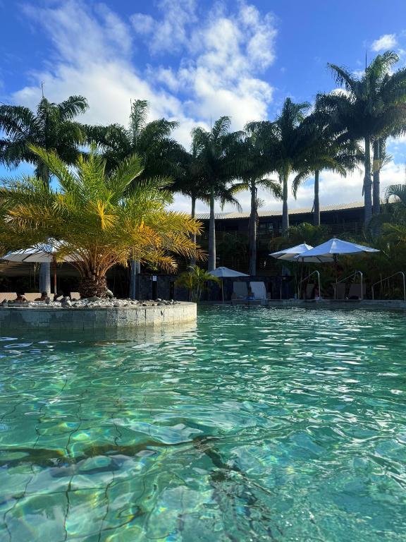 สภาพแวดล้อมโดยรอบ