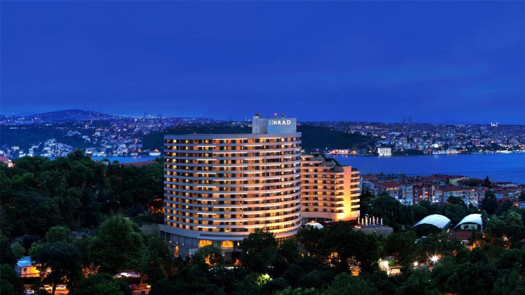 คอนราด อิสตันบูล บอสฟอรัส (Conrad Istanbul Bosphorus)
