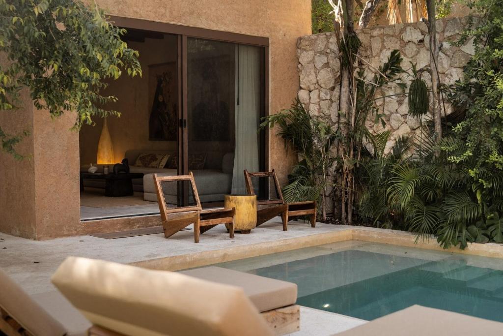 Luxury Dream Villa, 3BR, Pool Oasis + Concierge - 2