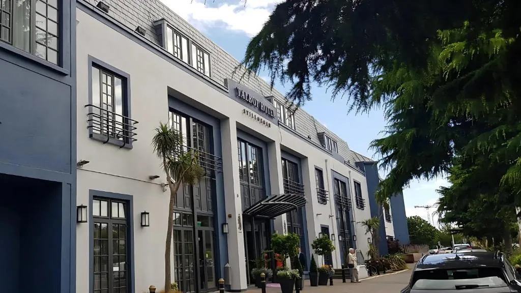 Talbot Hotel Stillorgan, hotel in Stillorgan