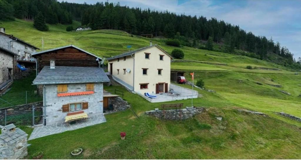 Monte Campell Dasura, Poschiavo