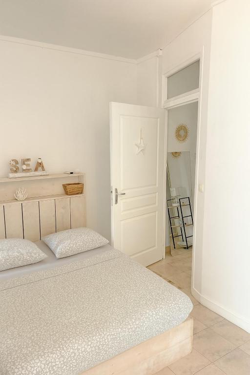 Middle of Pointe-à-Pitre, Pointe-à-Pitre