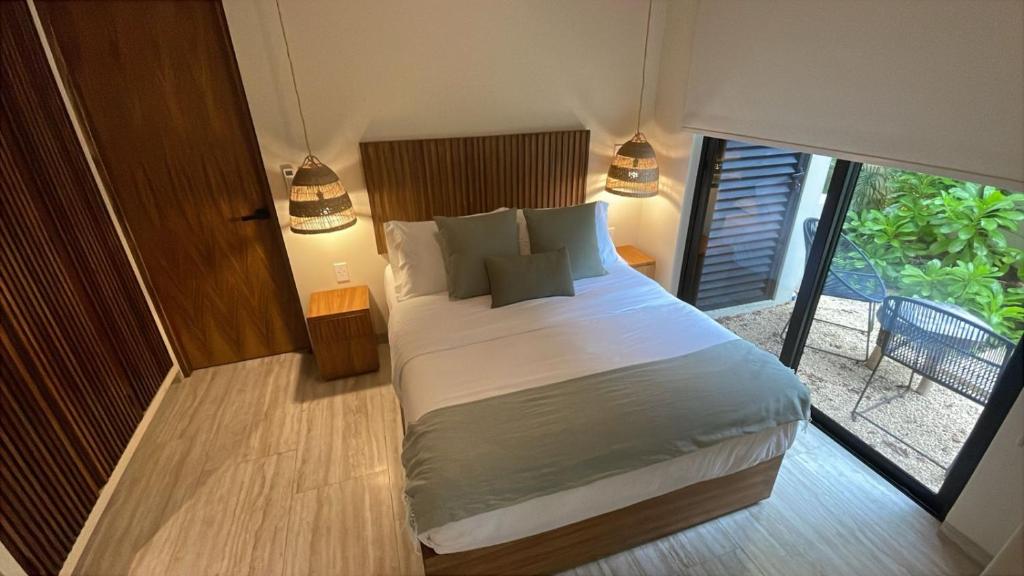 Full Apartment Private Pool, 1 bed, 1 sofa, 1 inflatable - 3