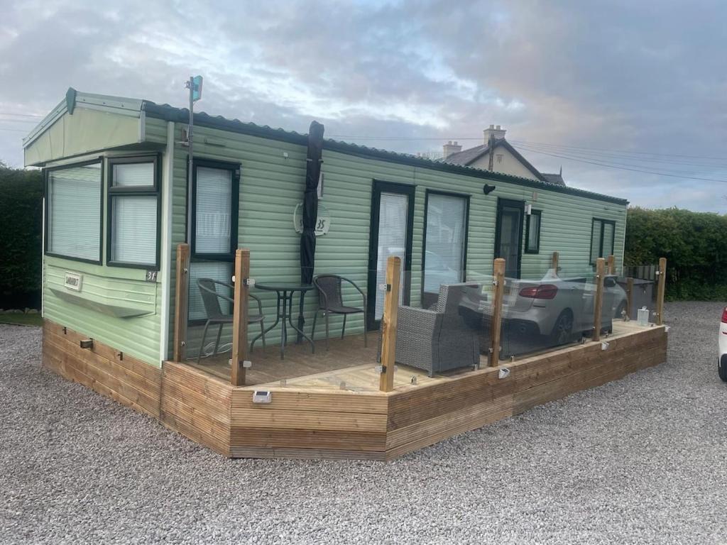 Relaxing Caravan Stay near Lake District, Workington