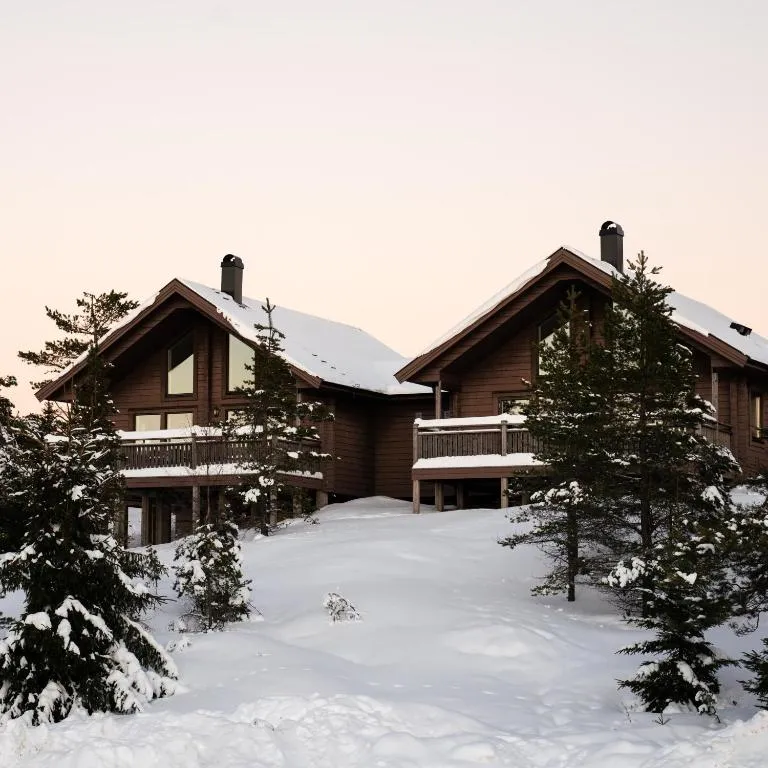 Hovfjällstoppens Stugby, hotel v destinaci Överbyn