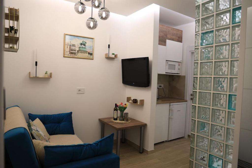 Point Apartman - 2