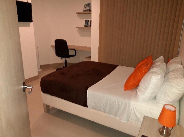 APARTAMENTO EN ATLANTIS VISTA UNICA PISCINA JACUZZIi - 3