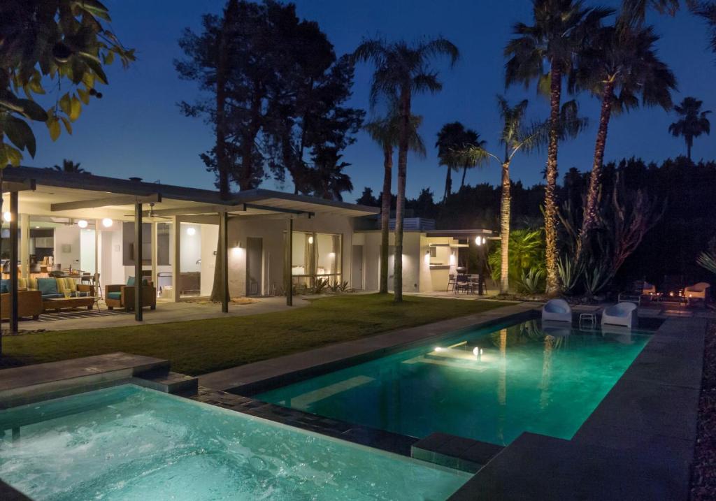 Riverside, Palm Springs