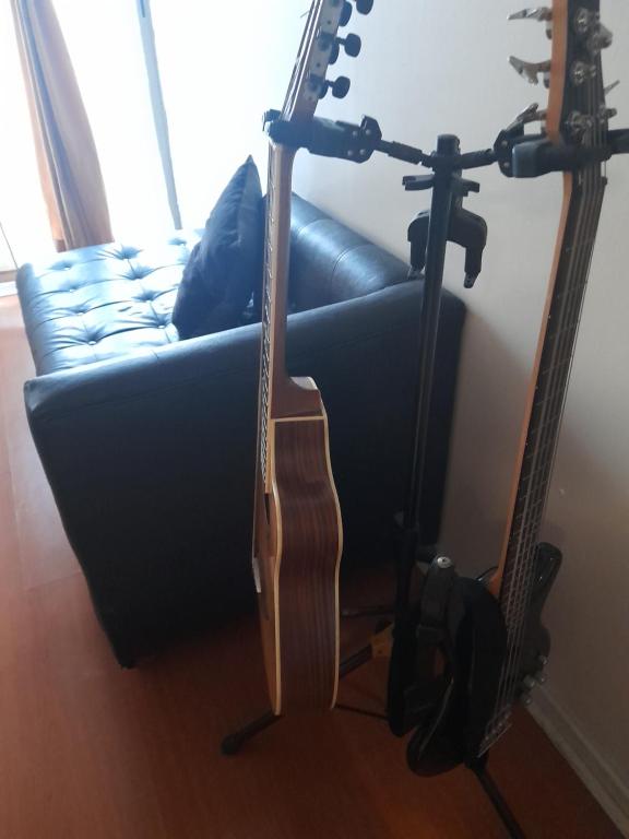 Habitación plaza y media cerca de metros - 5