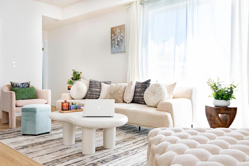 Unique 4-bedroom Apartment, Los Angeles