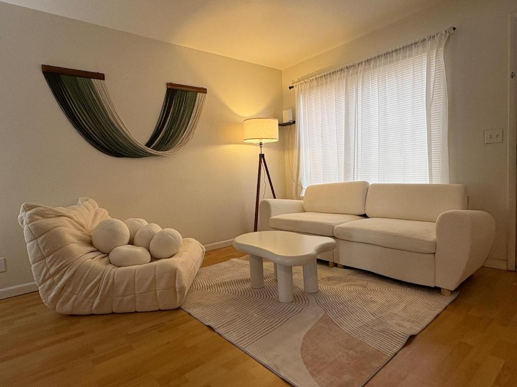 Near Strip Convention Centerairport Cozy home 29, Las Vegas