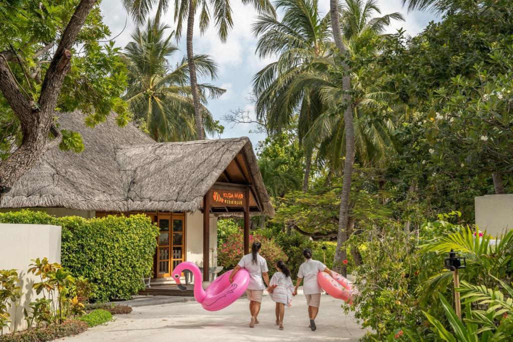 Four Seasons Resort Maldives at Kuda Huraa — Attractions for children in Kaafu Atoll, Kaafu